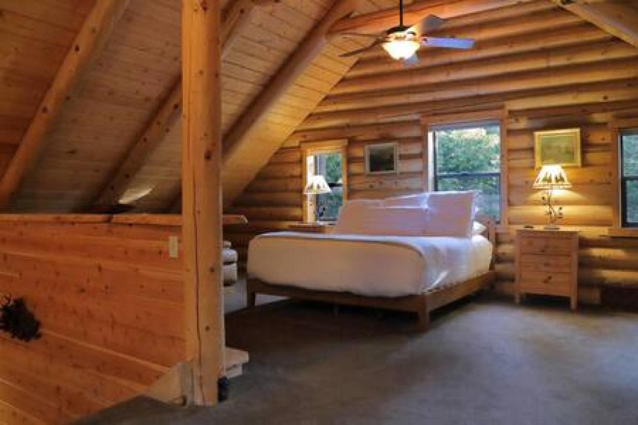 Eagles Nest - Natural Log Cabin With Guest House 아이딜와일드 외부 사진