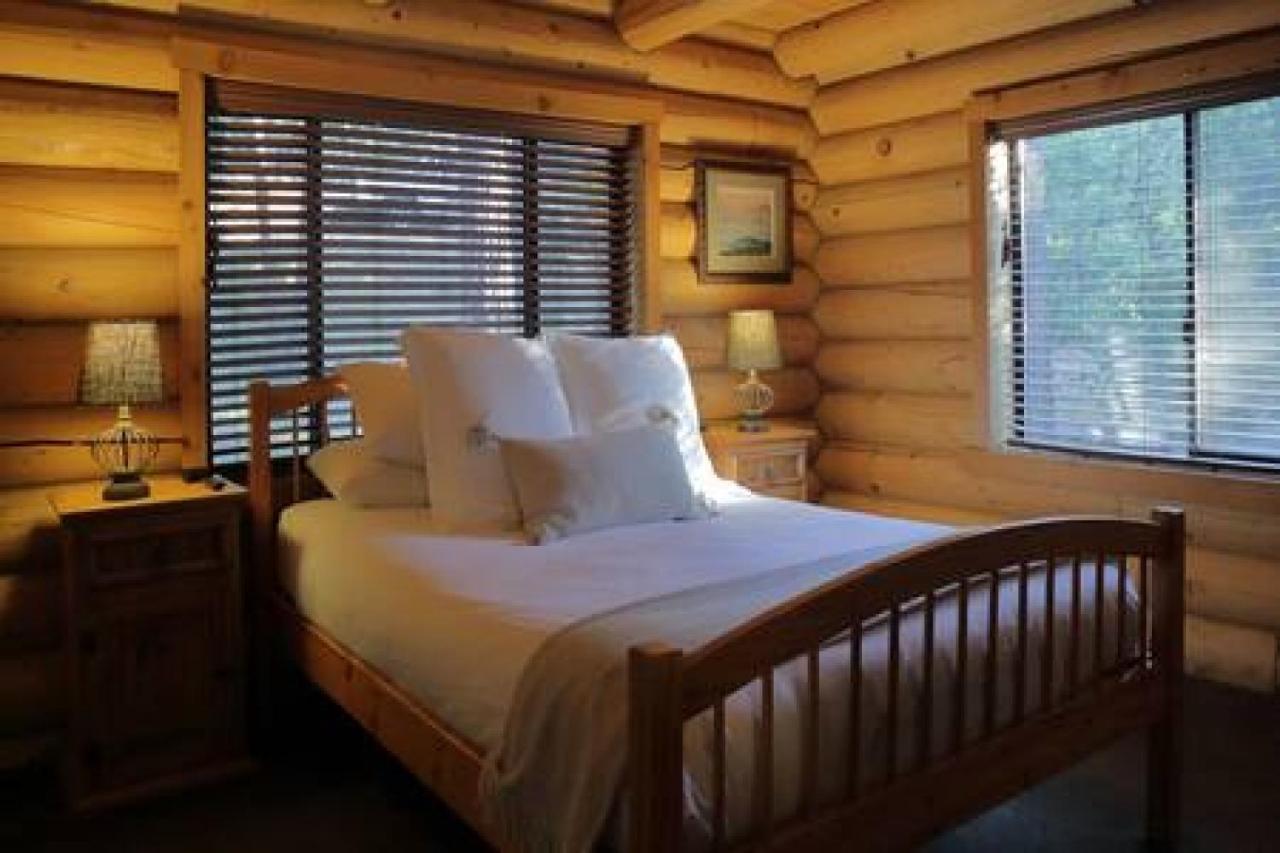 Eagles Nest - Natural Log Cabin With Guest House 아이딜와일드 외부 사진