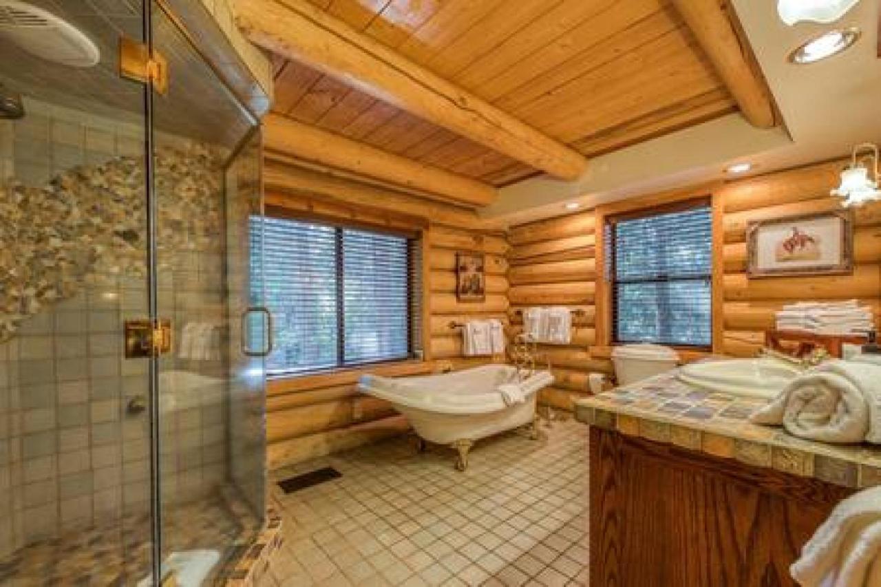 Eagles Nest - Natural Log Cabin With Guest House 아이딜와일드 외부 사진